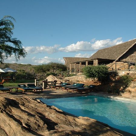 Maneaters Villa Tsavo Exterior photo